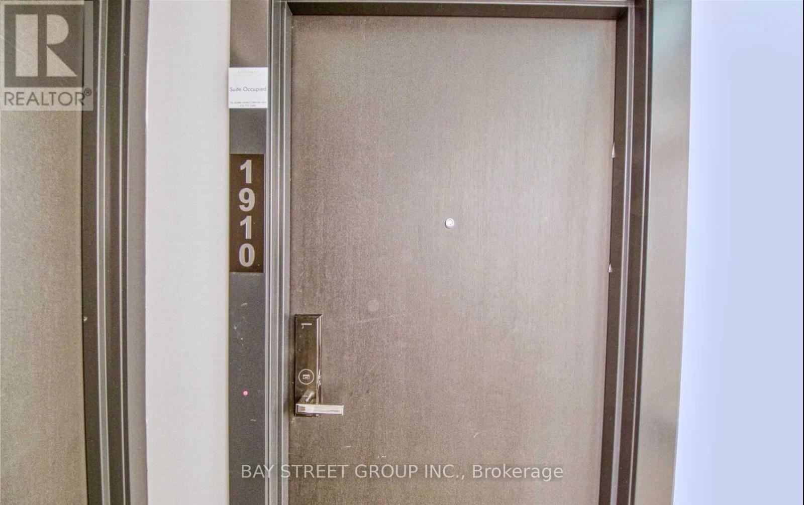 1910 - 77 Shuter Street, Toronto, Ontario  M5B 0B8 - Photo 2 - C12878874