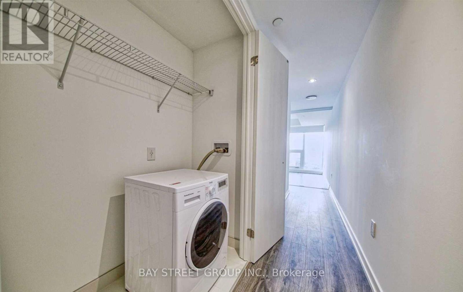 1910 - 77 Shuter Street, Toronto, Ontario  M5B 0B8 - Photo 4 - C12878874