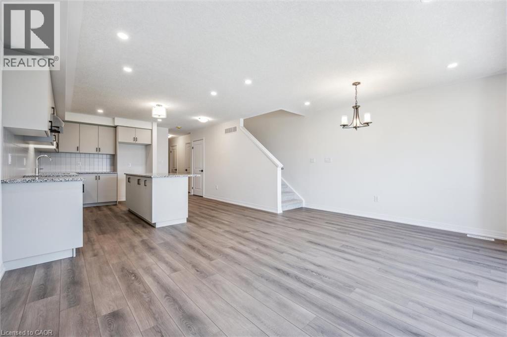 23 Benninger Drive, Kitchener, Ontario  N2E 0K4 - Photo 8 - 40798031