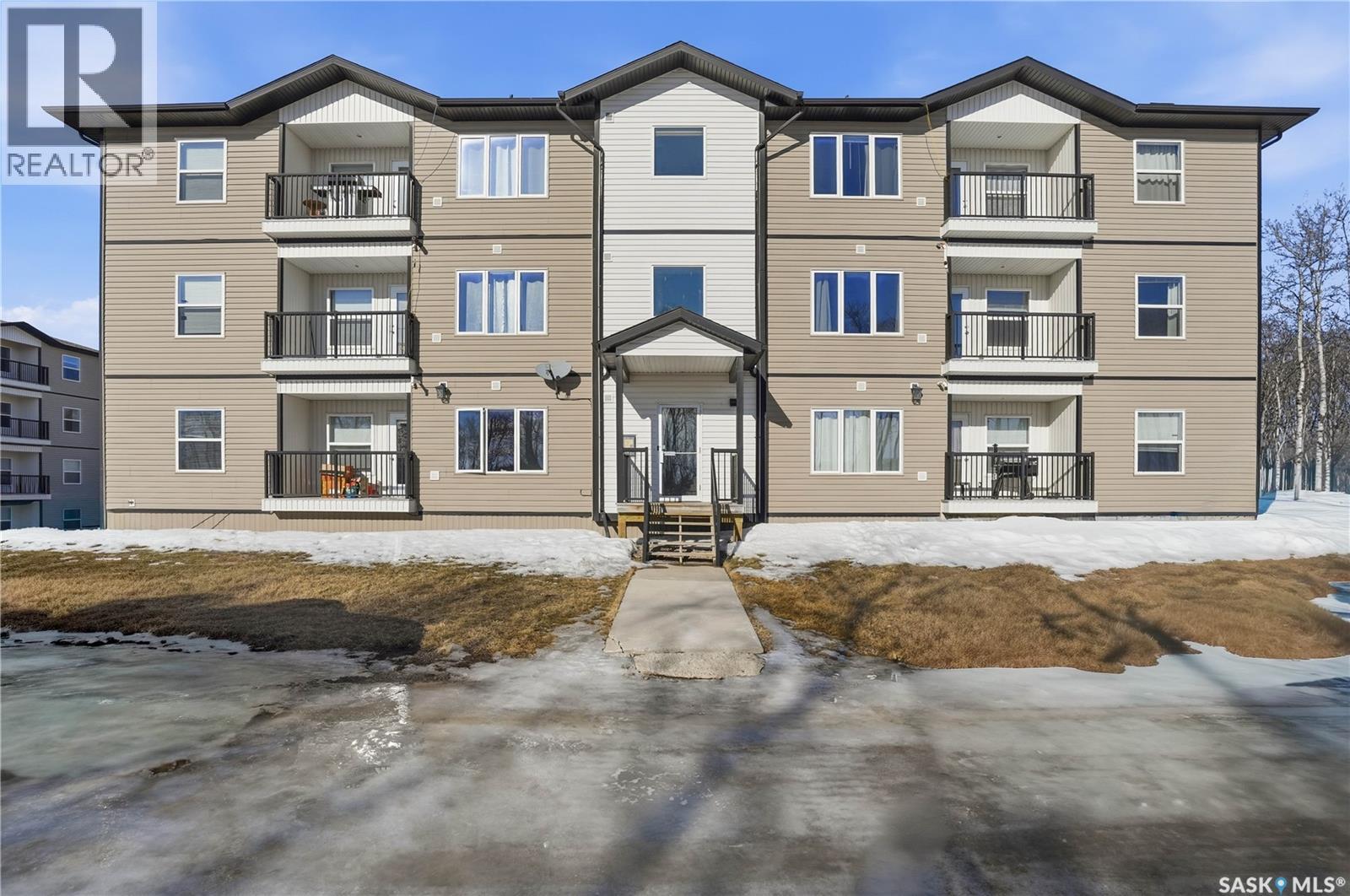 1202&1212 Dauncey Drive, Rocanville, Saskatchewan  S0A 3L0 - Photo 14 - SK030297