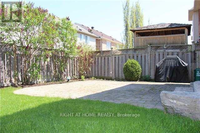 863 Mcduffe Crescent, Milton, Ontario  L9T 6M8 - Photo 15 - W12871476