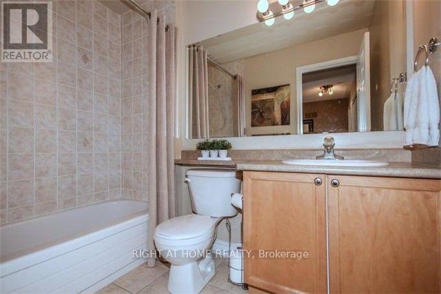 863 Mcduffe Crescent, Milton, Ontario  L9T 6M8 - Photo 14 - W12871476