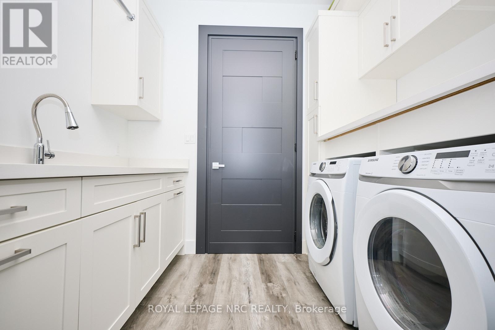 10 Pawling Street, St. Catharines, Ontario  L2N 5M2 - Photo 36 - X12586062