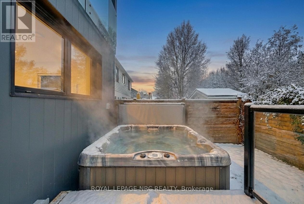 10 Pawling Street, St. Catharines, Ontario  L2N 5M2 - Photo 43 - X12586062