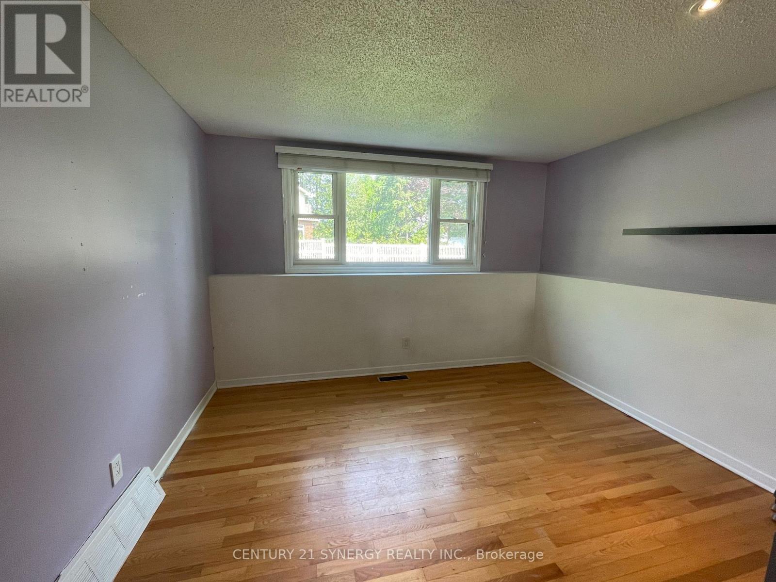 639 Glenhurst Crescent, Ottawa, Ontario  K1J 7B6 - Photo 21 - X12878974