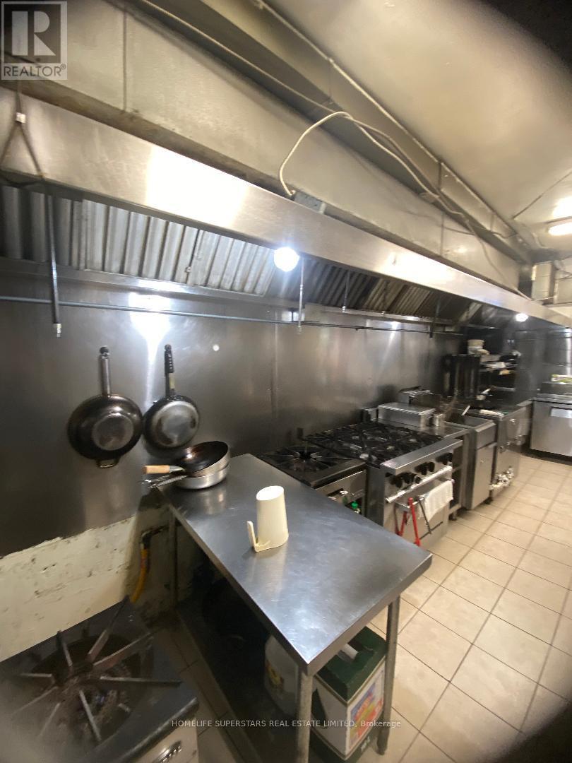 1753 Avenue Road E, Toronto, Ontario  M5M 3Y8 - Photo 14 - C12878950