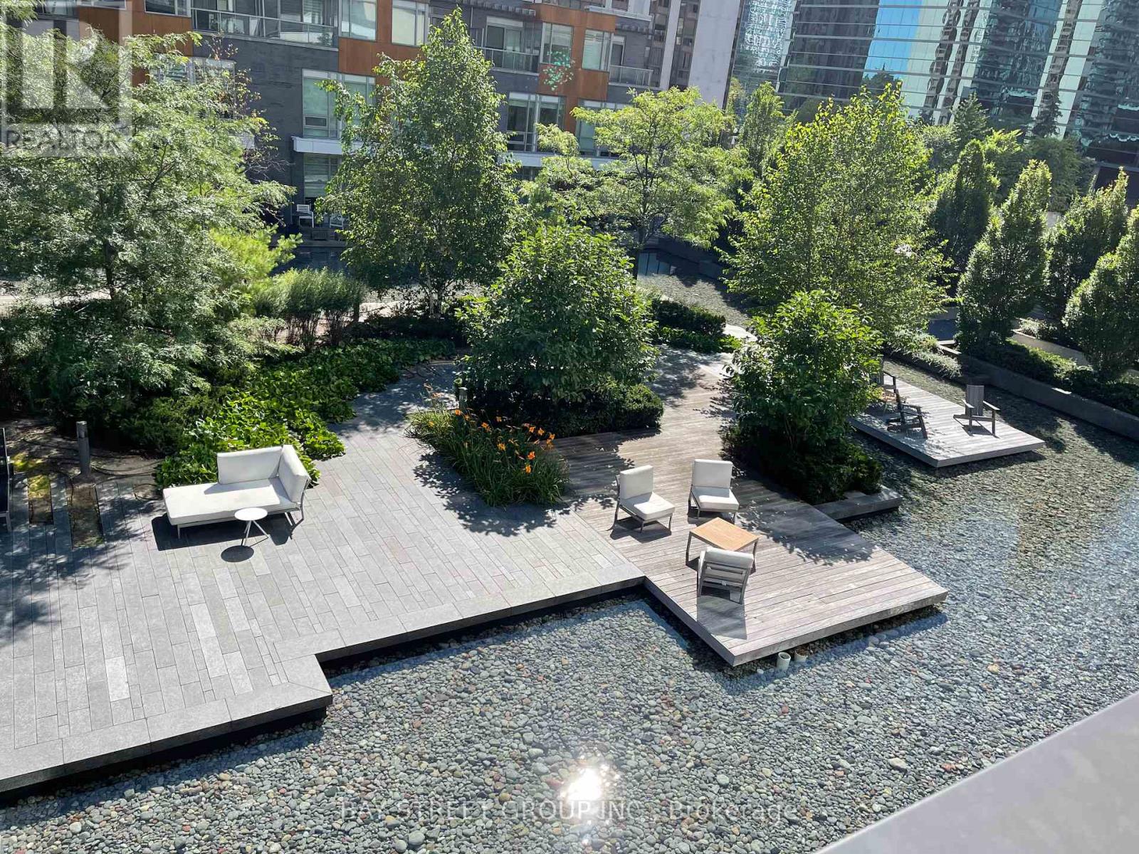 215 - 88 Sheppard Avenue E, Toronto, Ontario  M2N 0G9 - Photo 11 - C12878990