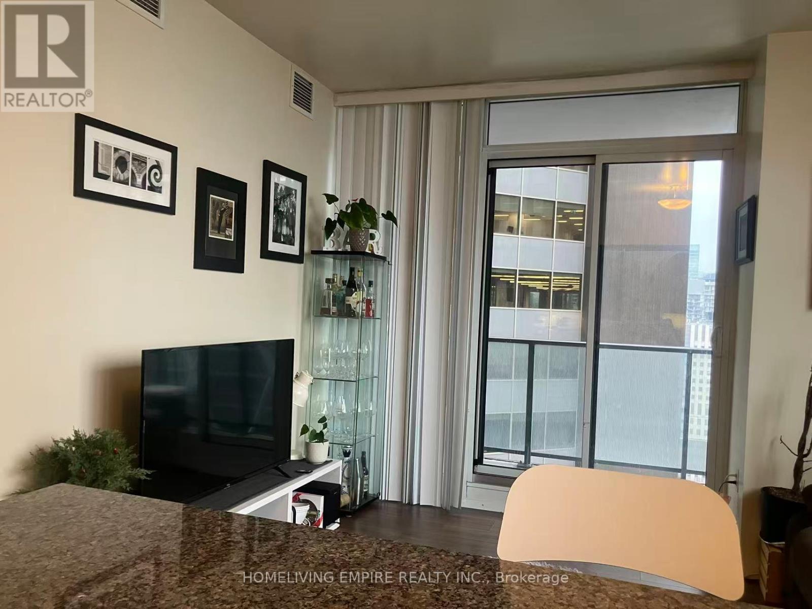 2703 - 426 University Avenue, Toronto, Ontario  M5G 1S9 - Photo 6 - C12878998