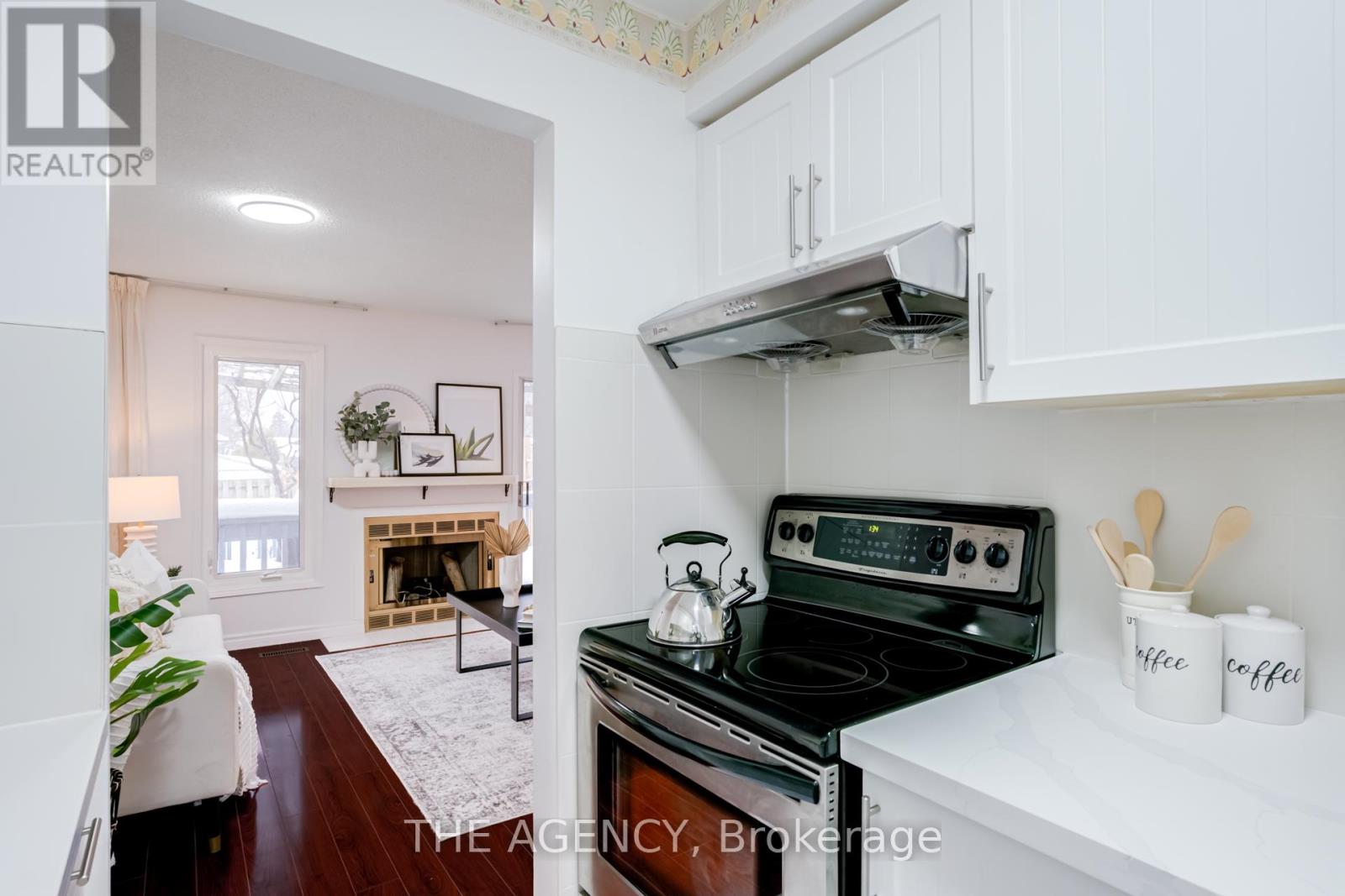 142 Greenbrae Circuit, Toronto, Ontario  M1H 1R3 - Photo 11 - E12878948