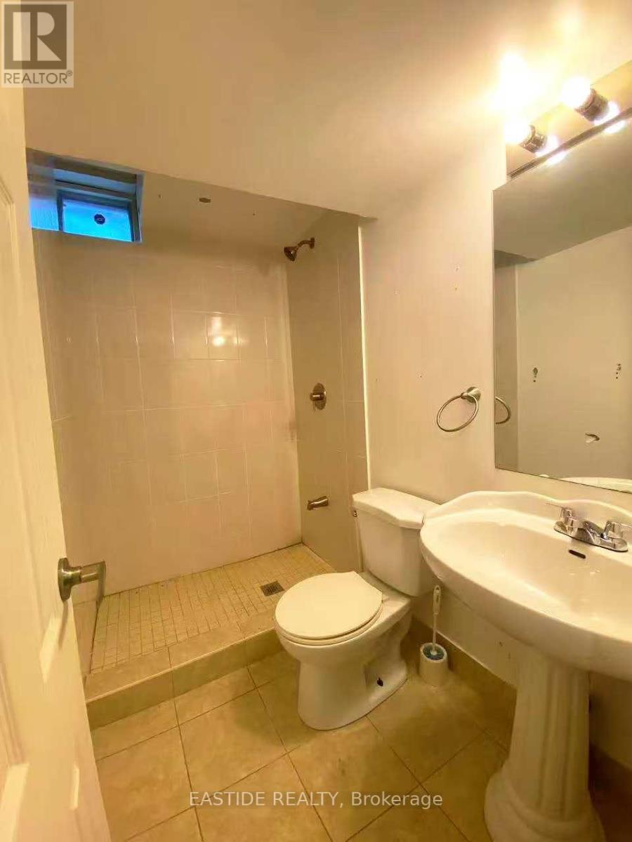 1540 Norwill Crescent, Oshawa, Ontario  L1G 7T9 - Photo 16 - E12878980