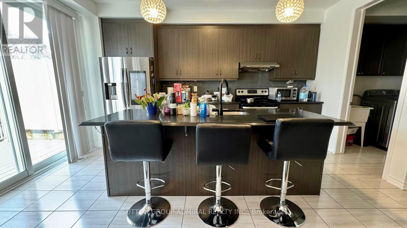 54 Heron Park Pl, Toronto, Ontario  M1E 0B8 - Photo 16 - E12878996