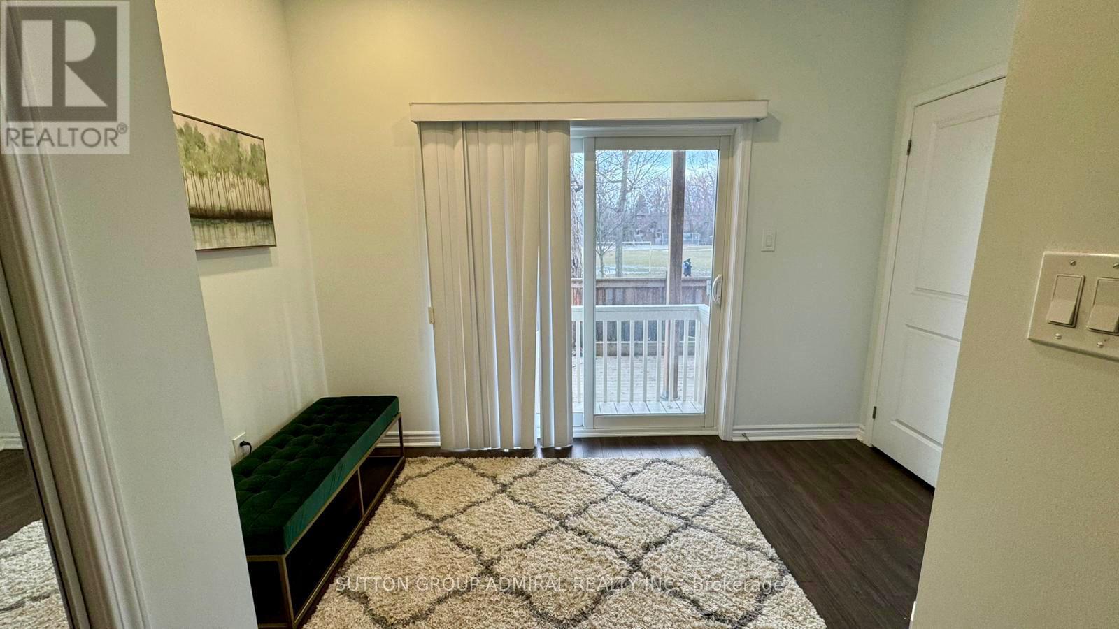 54 Heron Park Pl, Toronto, Ontario  M1E 0B8 - Photo 9 - E12878996