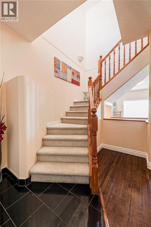 144 Rocky Vista Terrace Nw, Calgary, Alberta  T3G 5G7 - Photo 20 - A2292563