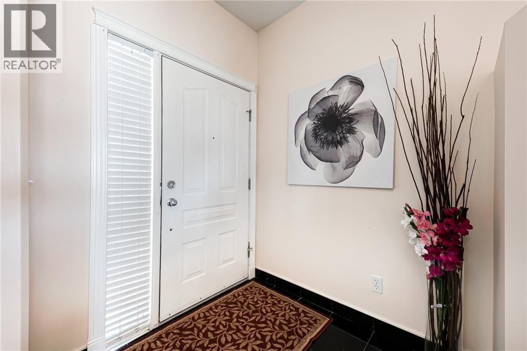 144 Rocky Vista Terrace Nw, Calgary, Alberta  T3G 5G7 - Photo 4 - A2292563