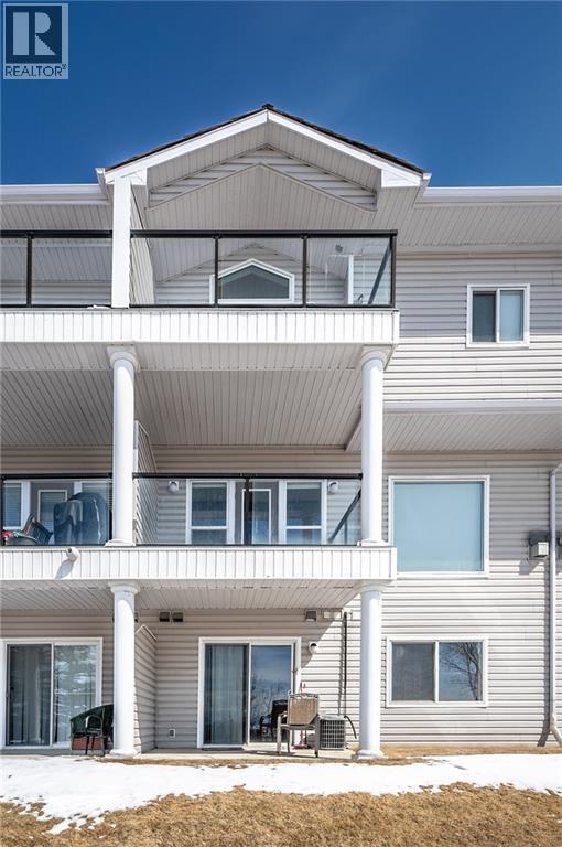 144 Rocky Vista Terrace Nw, Calgary, Alberta  T3G 5G7 - Photo 35 - A2292563