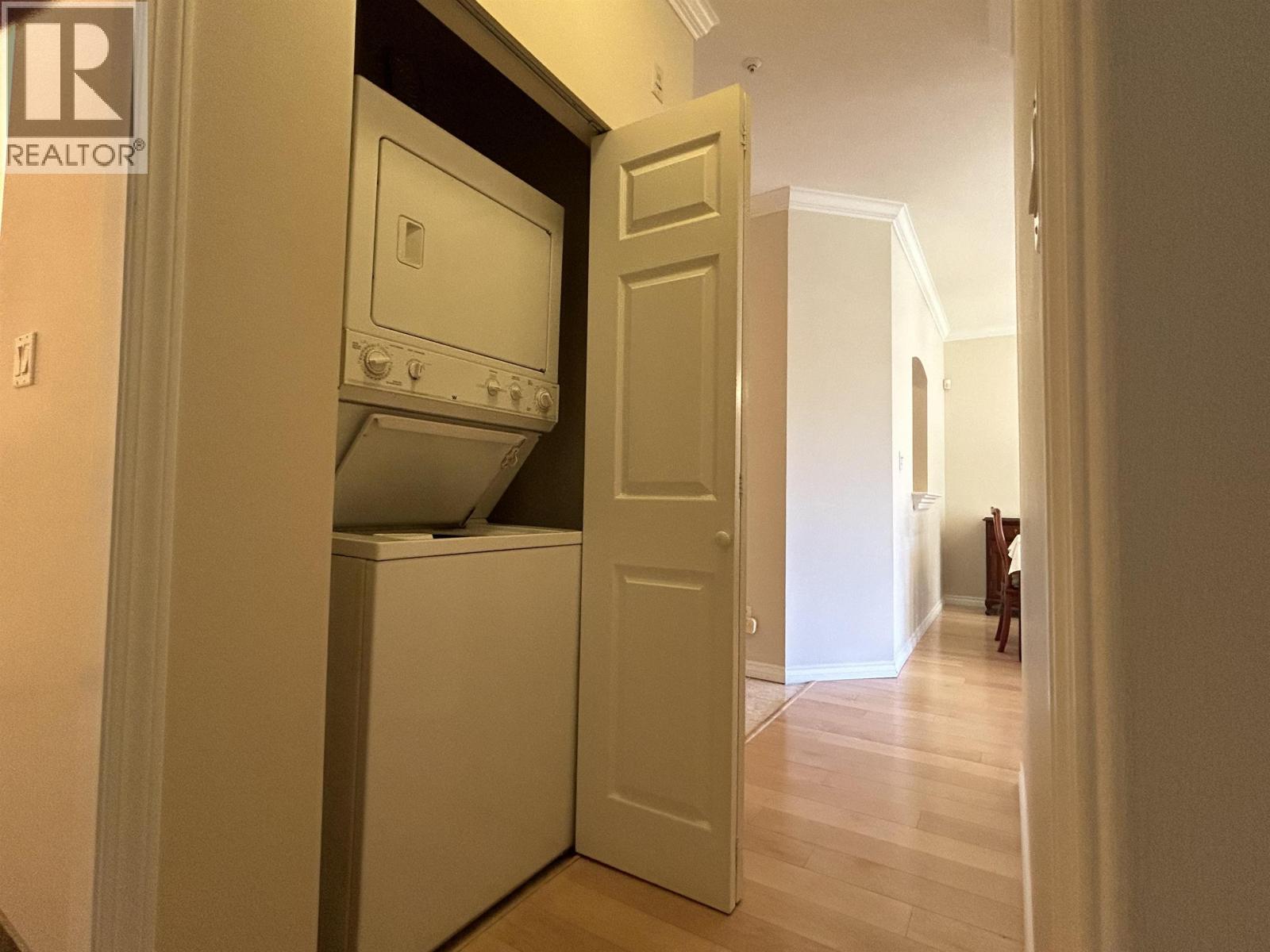 225 3098 Guildford Way, Coquitlam, British Columbia  V3B 7W8 - Photo 10 - R3098062