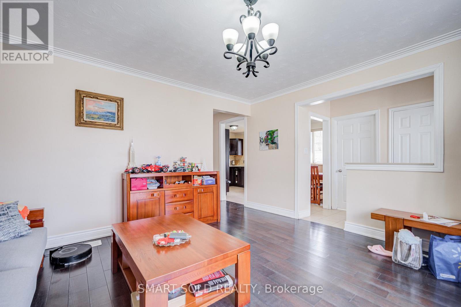 438 Marybay Crescent, Richmond Hill, Ontario  L4C 2X4 - Photo 9 - N12878978