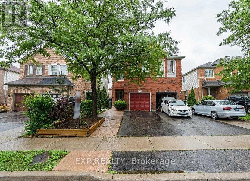 32 CORDGRASS CRESCENT, Brampton, Ontario