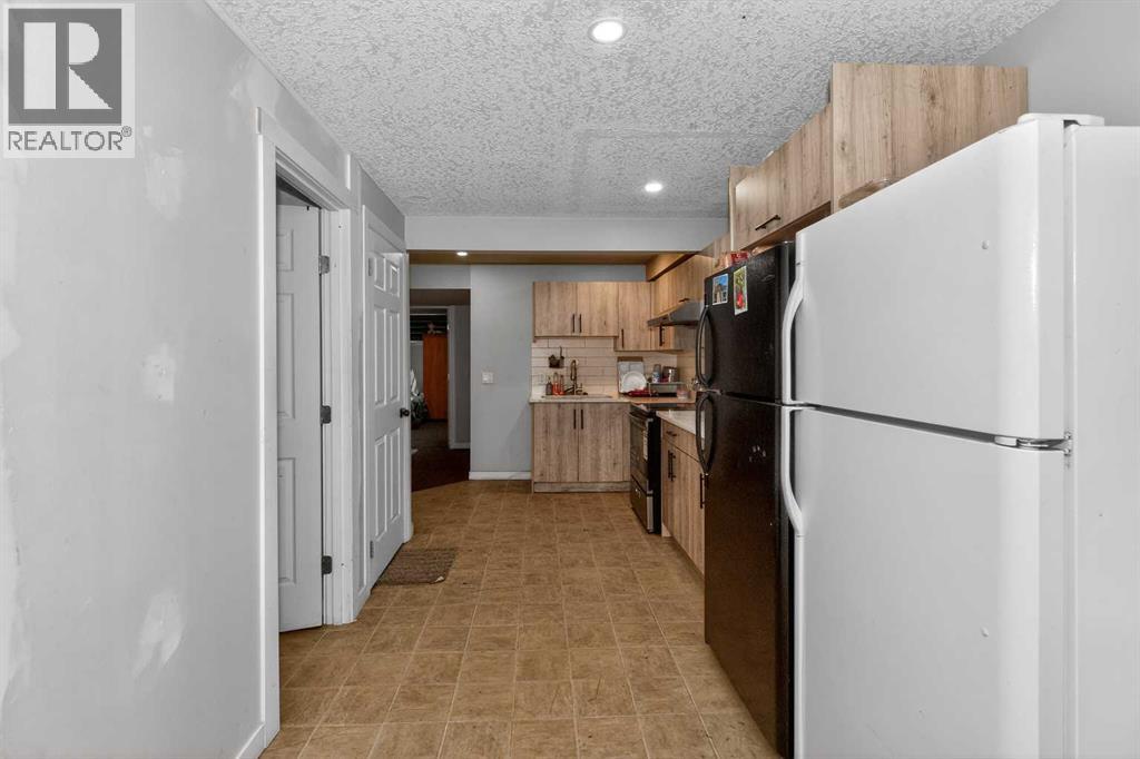 246 Saddlebrook Way Ne, Calgary, Alberta  T3J 0B4 - Photo 38 - A2291830