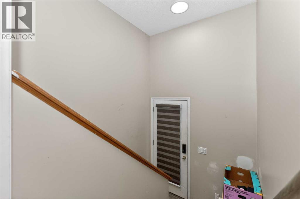 246 Saddlebrook Way Ne, Calgary, Alberta  T3J 0B4 - Photo 19 - A2291830