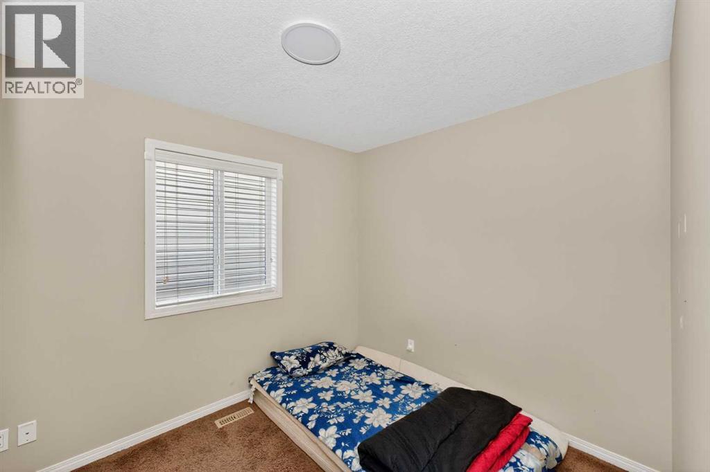 246 Saddlebrook Way Ne, Calgary, Alberta  T3J 0B4 - Photo 23 - A2291830