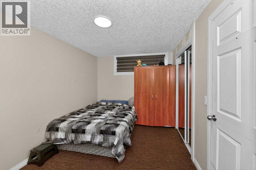 246 Saddlebrook Way Ne, Calgary, Alberta  T3J 0B4 - Photo 42 - A2291830