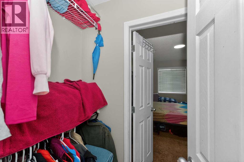 246 Saddlebrook Way Ne, Calgary, Alberta  T3J 0B4 - Photo 28 - A2291830