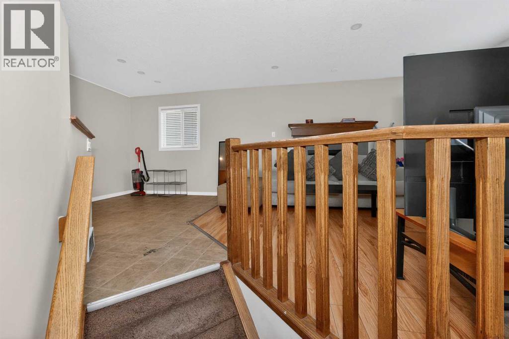 246 Saddlebrook Way Ne, Calgary, Alberta  T3J 0B4 - Photo 46 - A2291830