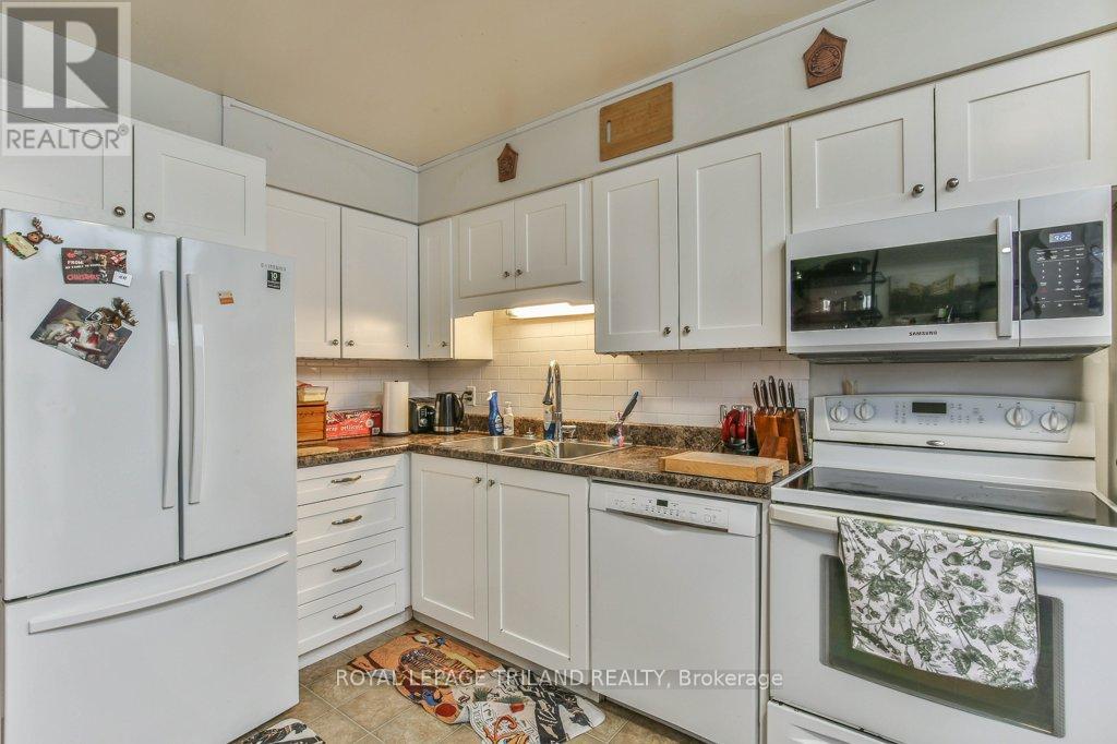 29 - 683 Windermere Road, London North, Ontario  N5X 3T9 - Photo 12 - X12879028