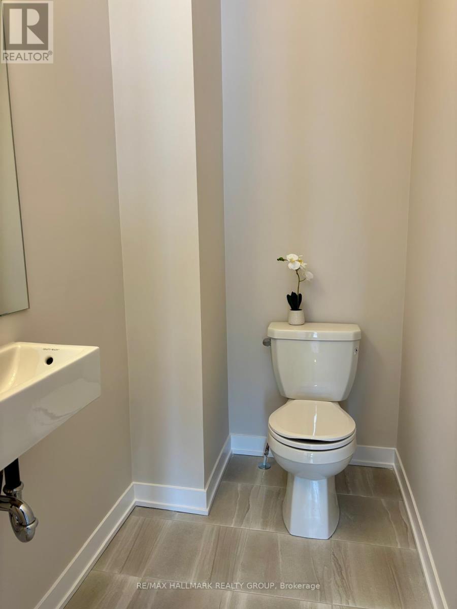 170 Conservancy Drive, Ottawa, Ontario  K2J 7L8 - Photo 8 - X12879032