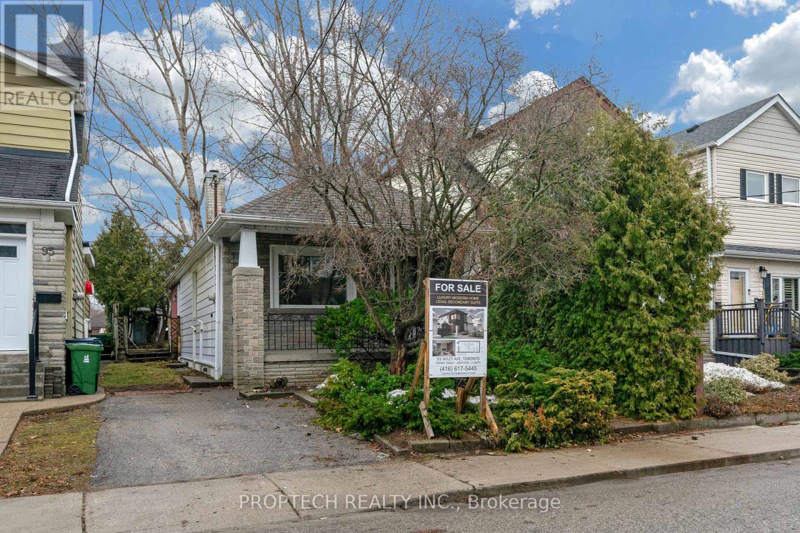 93 WILEY AVENUE, Toronto, Ontario