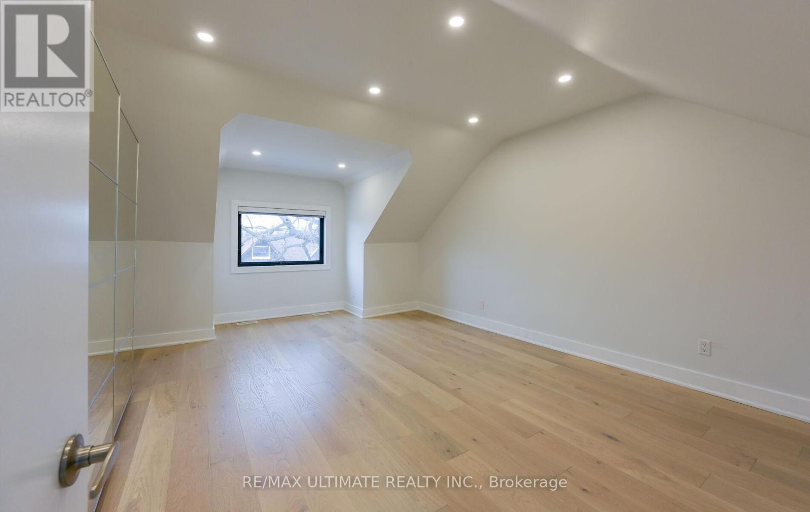 2nd + 3rd Floor - 501c Carlaw Avenue, Toronto (North Riverdale), Ontario  M4K 3J3 - Photo 25 - E12879034