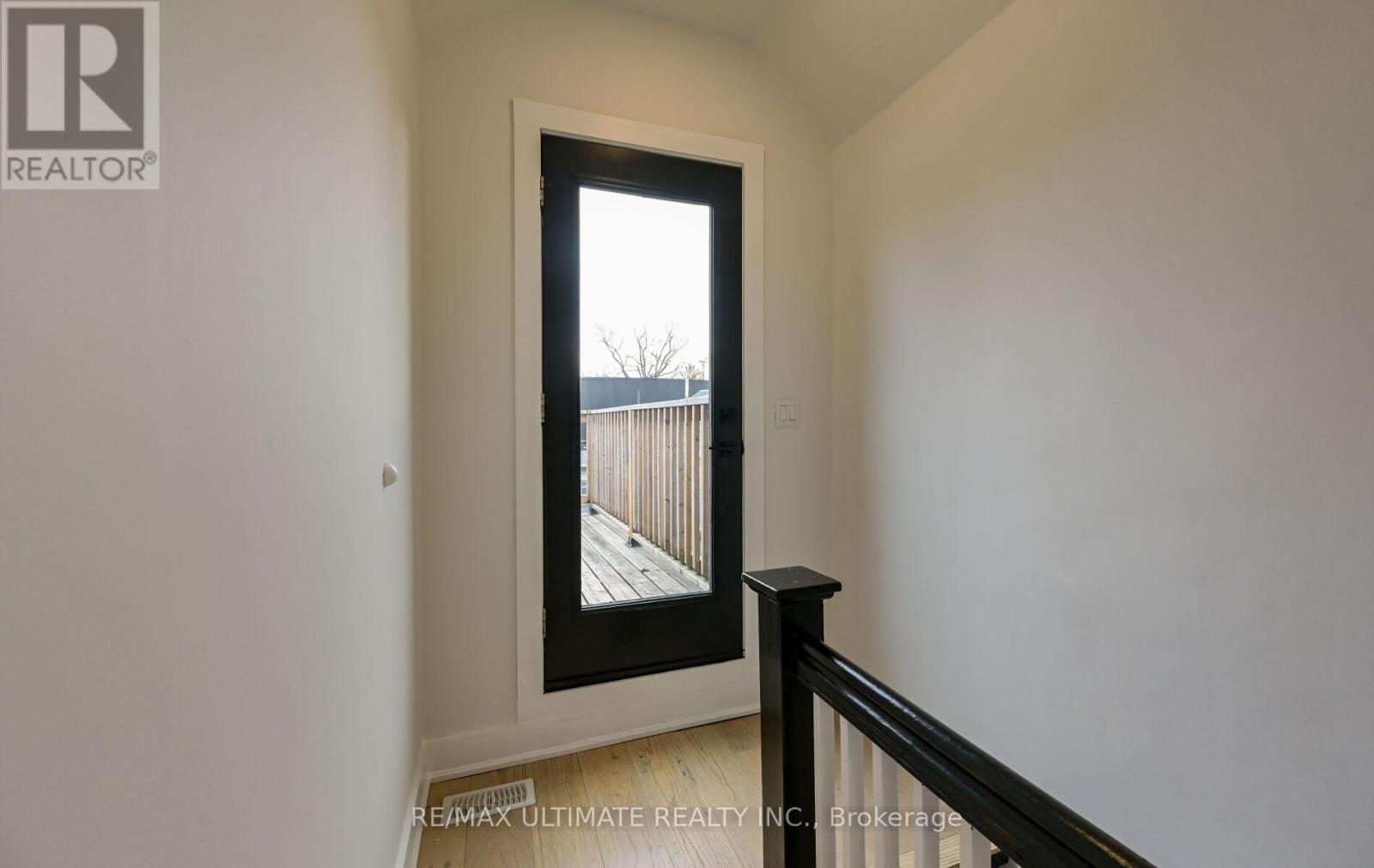 2nd + 3rd Floor - 501c Carlaw Avenue, Toronto (North Riverdale), Ontario  M4K 3J3 - Photo 29 - E12879034