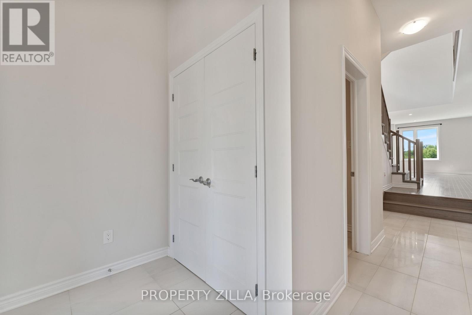 517 Enclave Lane, Clarence-Rockland, Ontario  K4K 1T2 - Photo 12 - X12879038