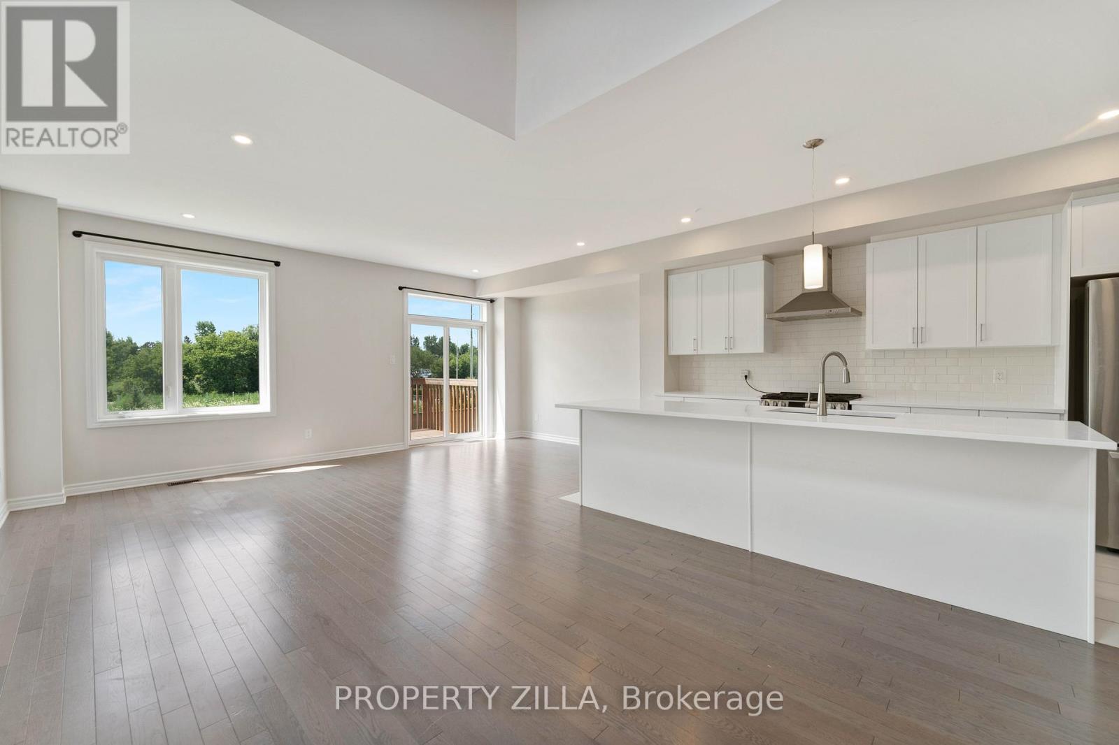 517 Enclave Lane, Clarence-Rockland, Ontario  K4K 1T2 - Photo 6 - X12879038