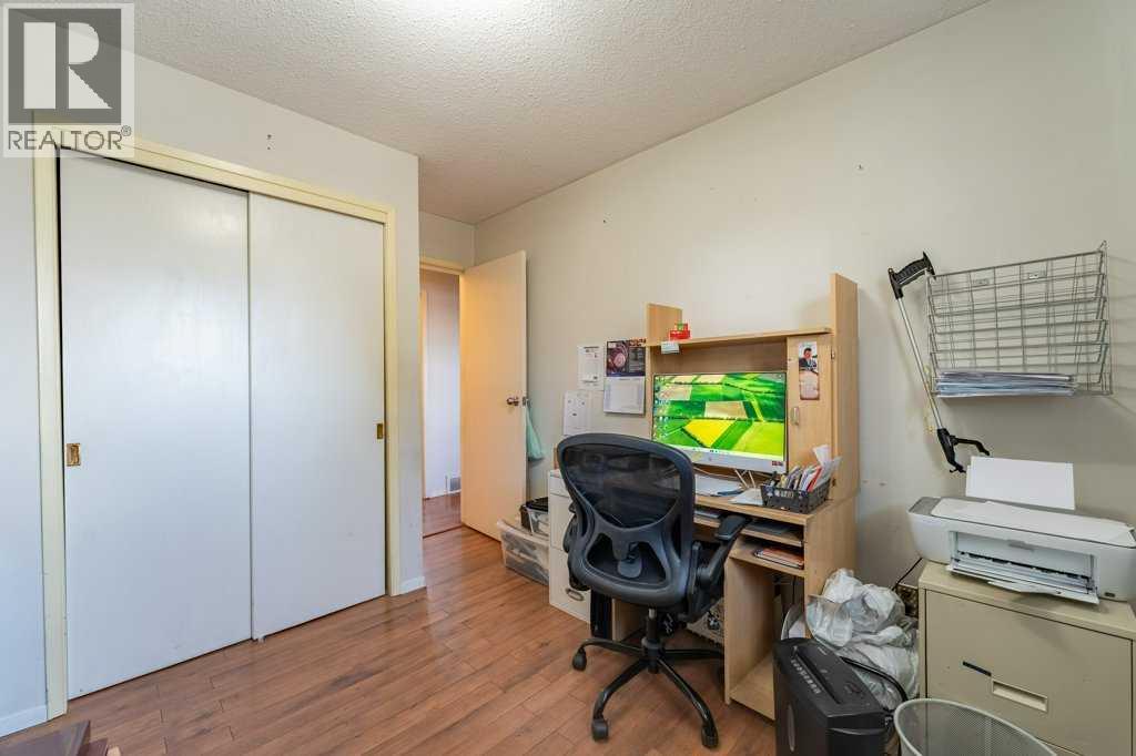 3204 33 Street Se, Calgary, Alberta  T2B 0V4 - Photo 21 - A2293157
