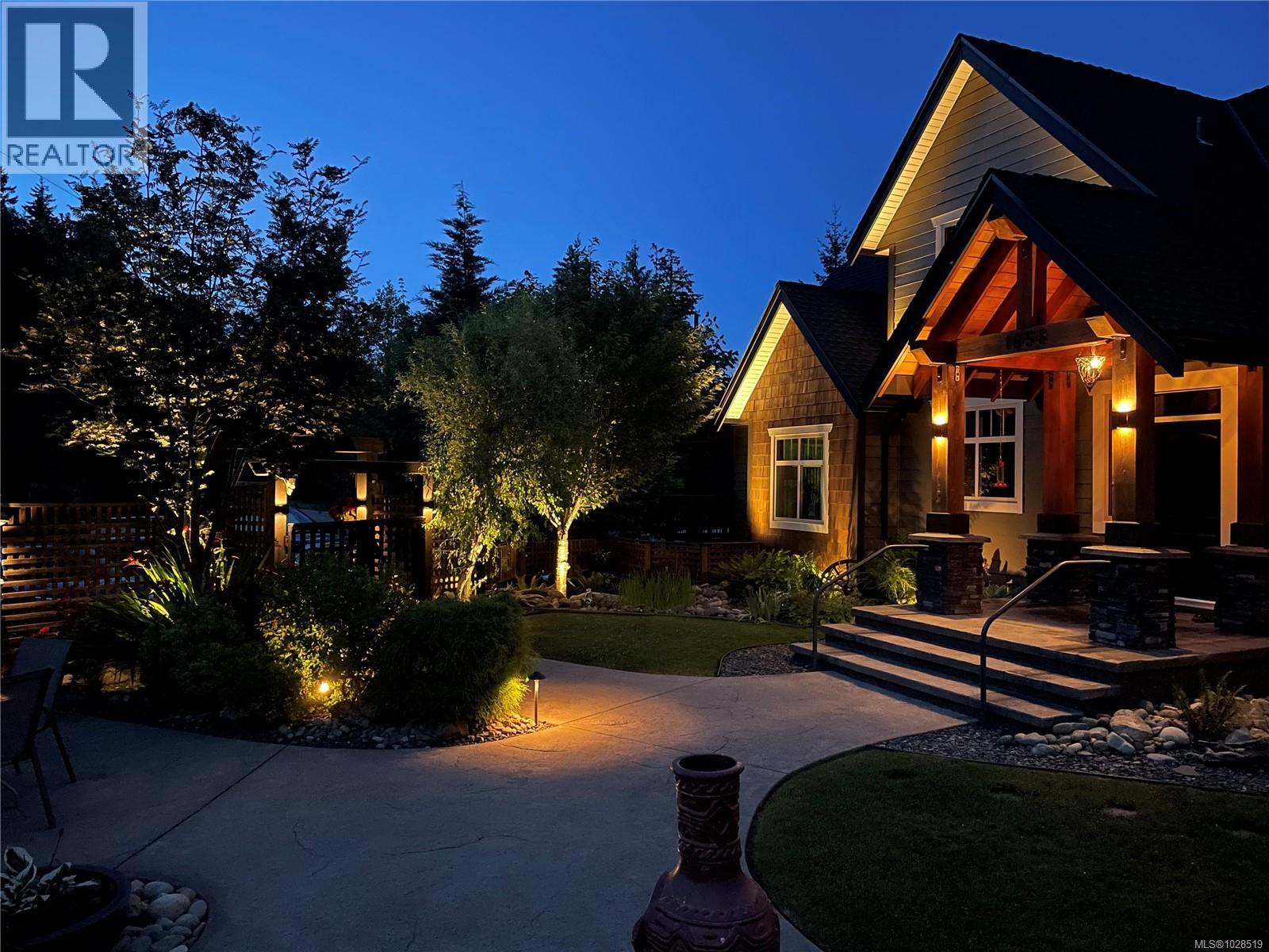 1858 Taylor Walk, Qualicum Beach, British Columbia V9K 2S3 - Photo 1 - 1028519