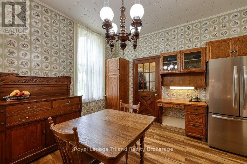 94 Rolph Street, Tillsonburg, Ontario  N4G 3Y4 - Photo 11 - X12879076