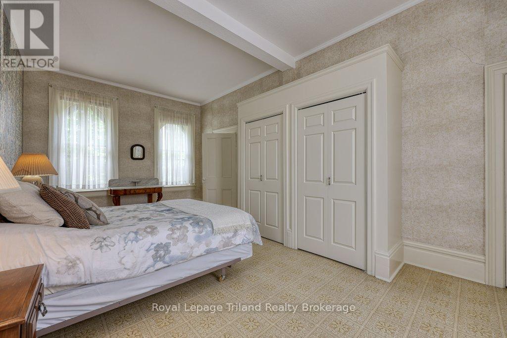 94 Rolph Street, Tillsonburg, Ontario  N4G 3Y4 - Photo 29 - X12879076