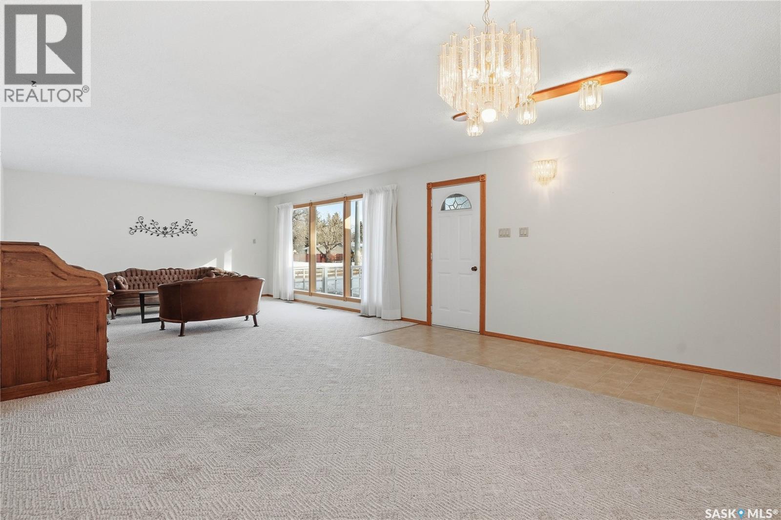 414 Preston Avenue S, Saskatoon, Saskatchewan  S7H 2V2 - Photo 4 - SK030157