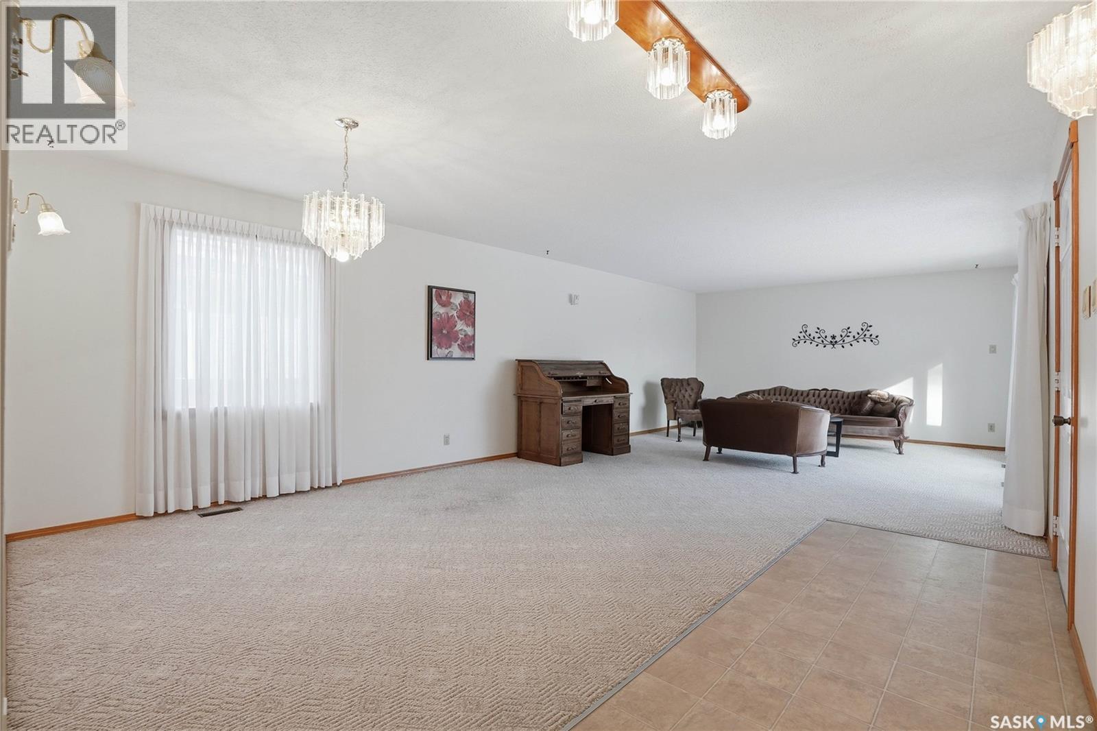 414 Preston Avenue S, Saskatoon, Saskatchewan  S7H 2V2 - Photo 5 - SK030157