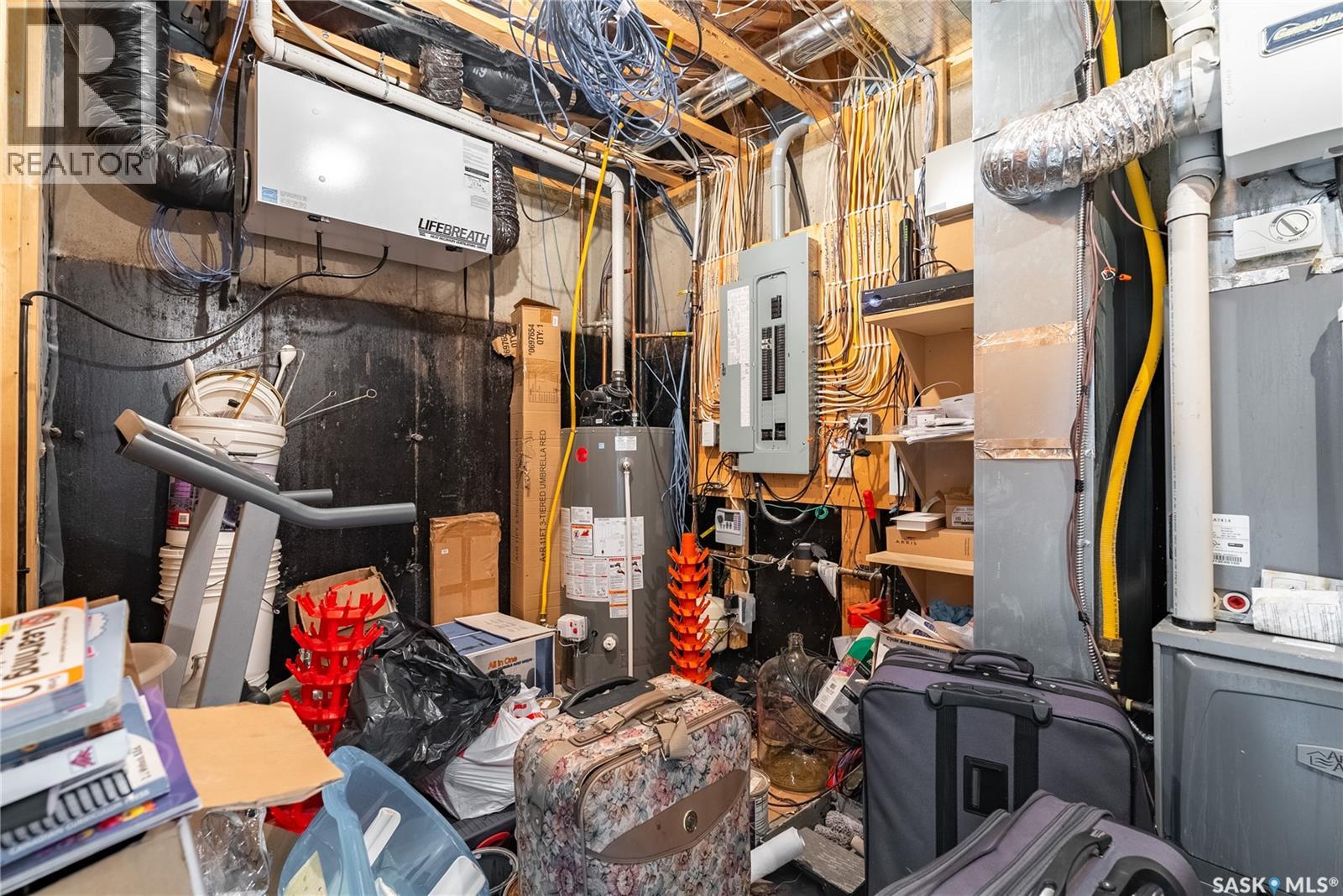 210 Mahabir Court, Saskatoon, Saskatchewan  S7W 0J5 - Photo 43 - SK030156