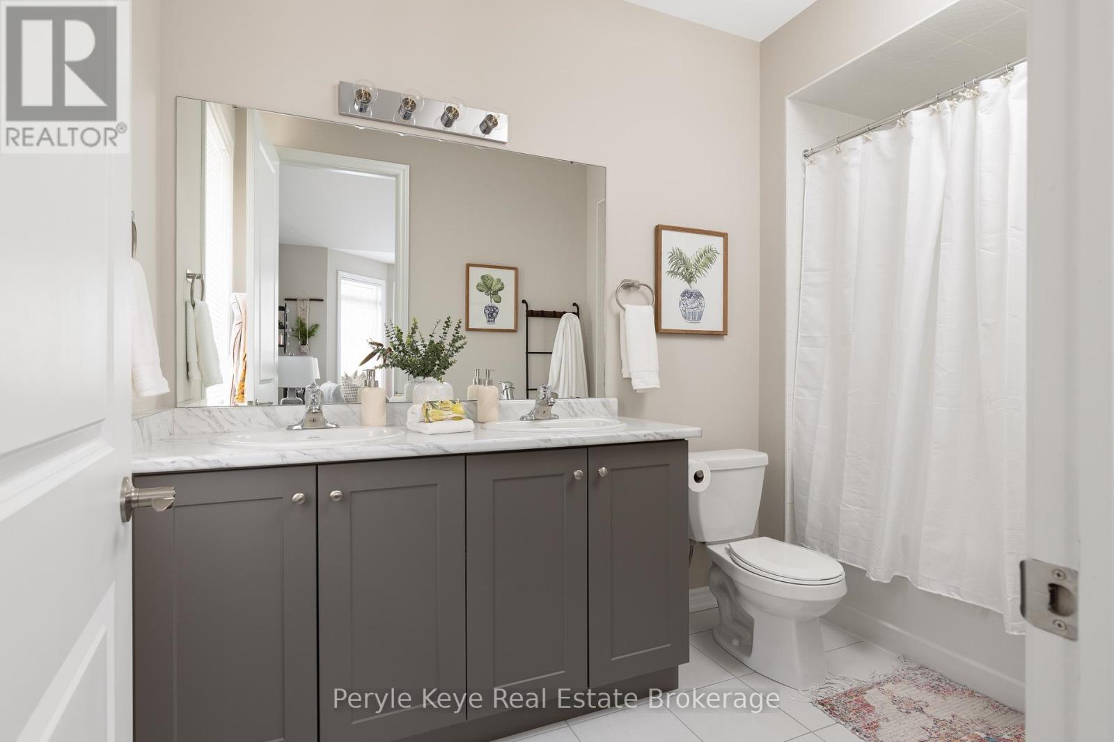 16 Leeds Court, Bracebridge, Ontario  P1L 0B7 - Photo 36 - X12879084