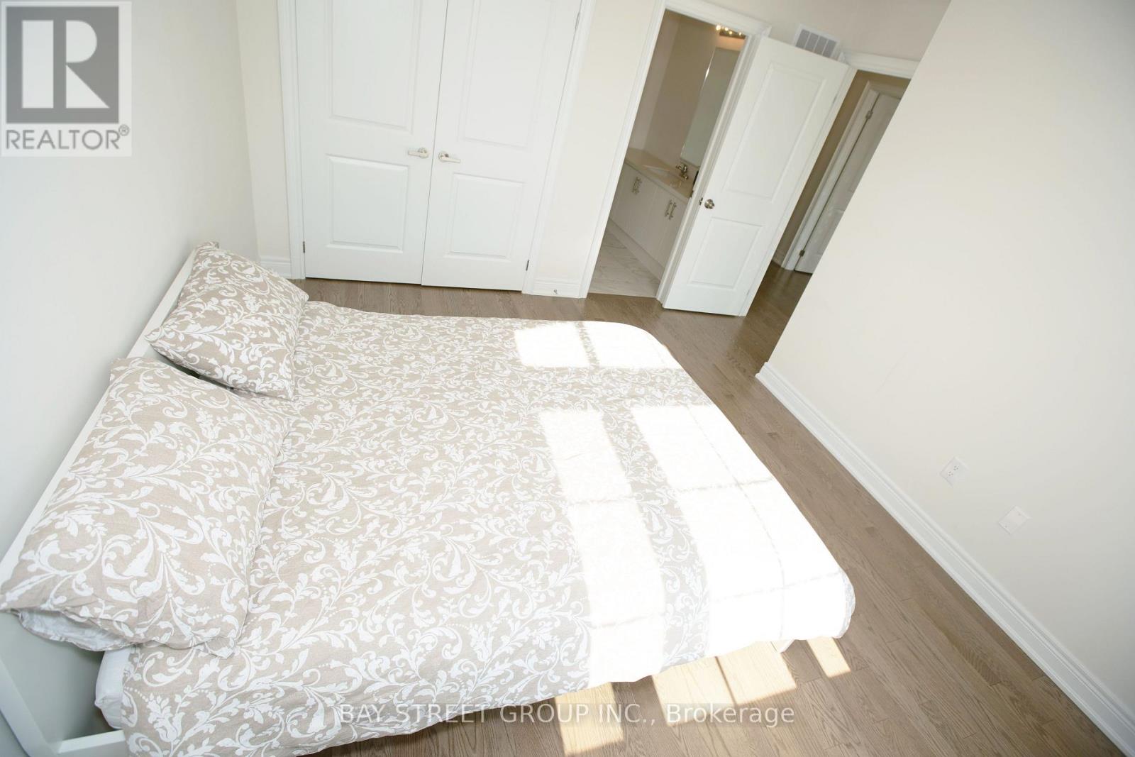 152 Ben Sinclair Avenue, East Gwillimbury, Ontario  L9N 0Z2 - Photo 29 - N12859002