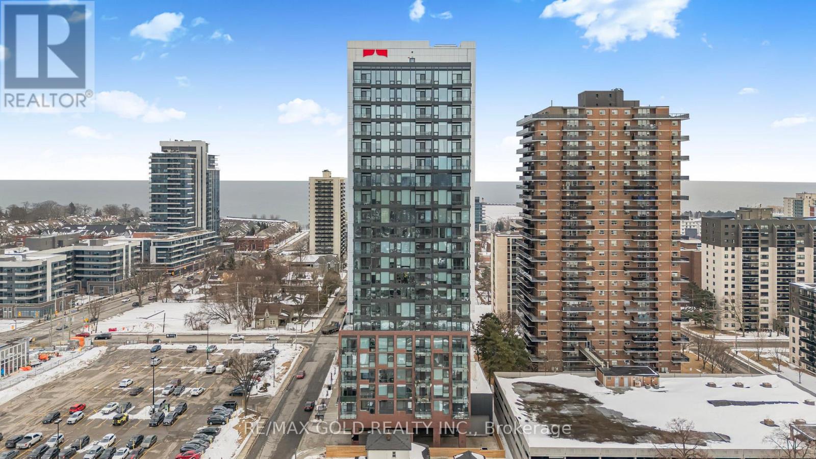 216 - 28 Ann Street, Mississauga, Ontario  L5G 0E1 - Photo 2 - W12790526