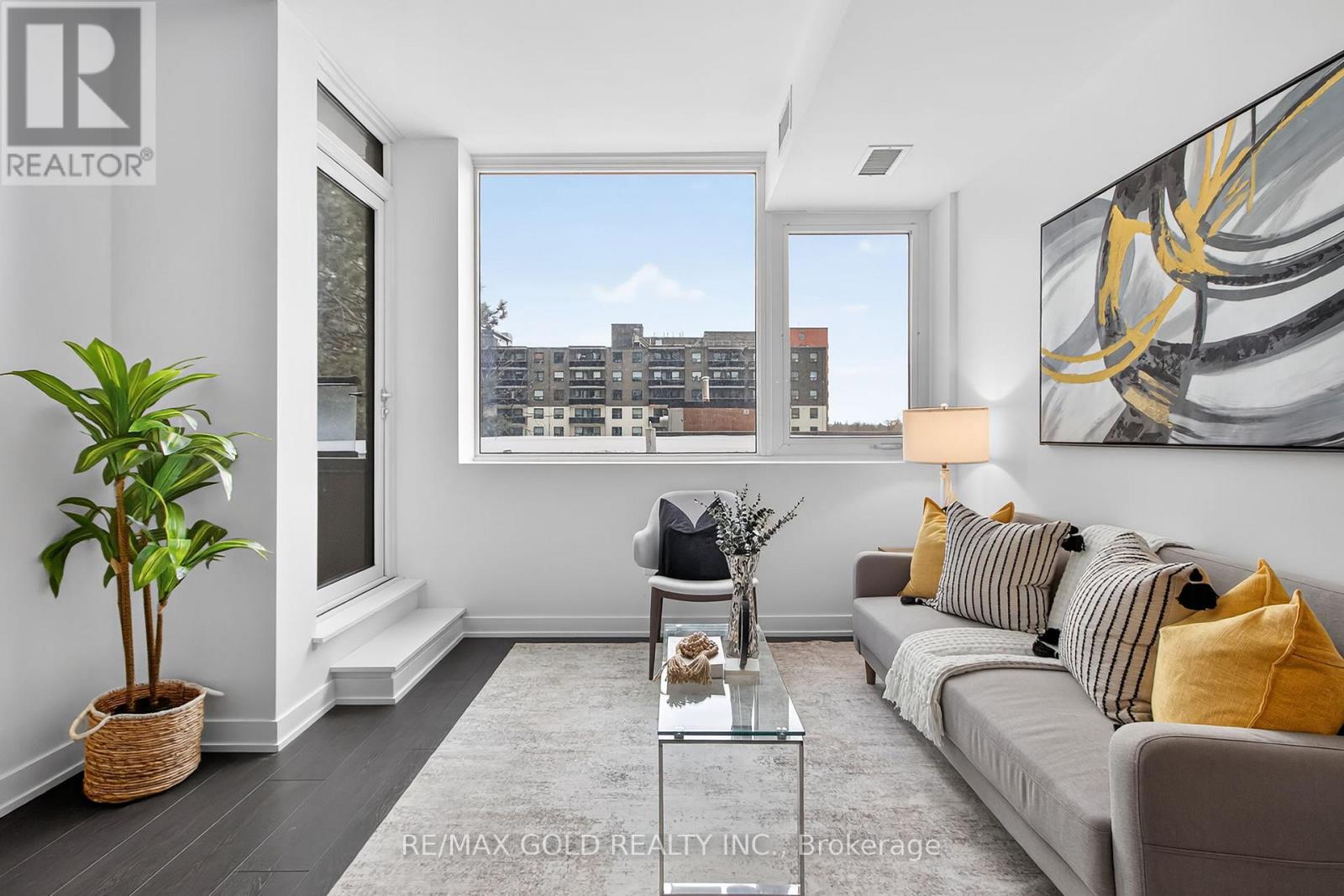 216 - 28 Ann Street, Mississauga, Ontario  L5G 0E1 - Photo 9 - W12790526