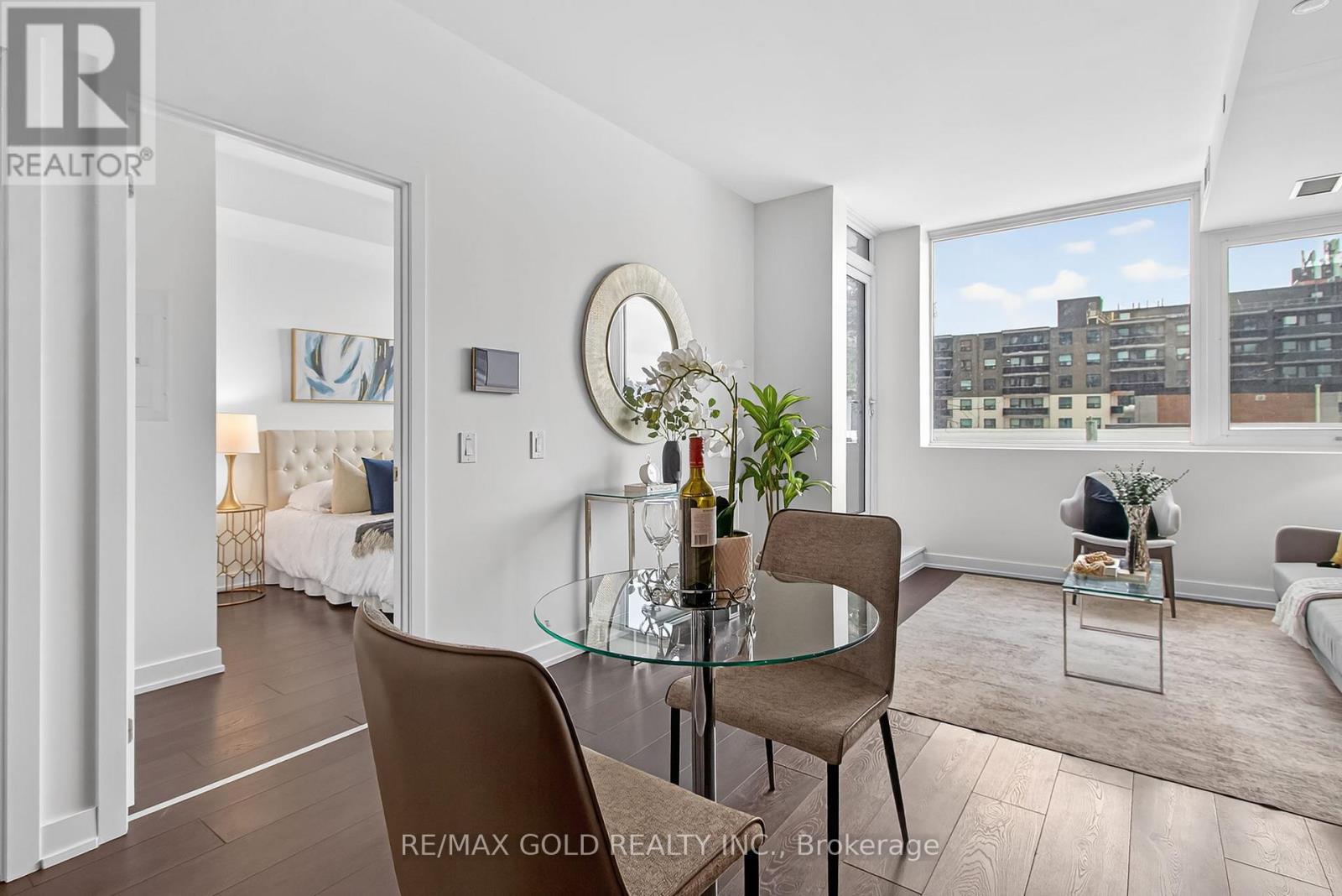 216 - 28 Ann Street, Mississauga, Ontario  L5G 0E1 - Photo 6 - W12790526