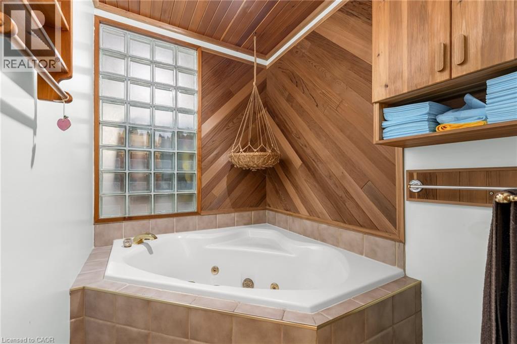 9 Valley Road, St. Catharines, Ontario  L2S 1Y7 - Photo 26 - 40811961