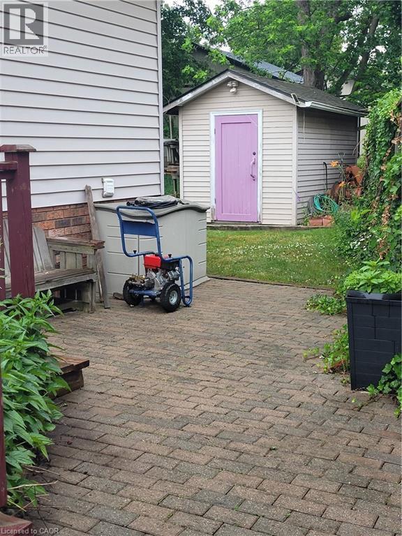 9 Valley Road, St. Catharines, Ontario  L2S 1Y7 - Photo 6 - 40811961