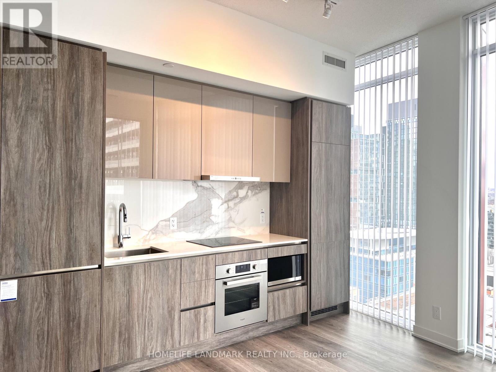 2306 - 180 Front Street E, Toronto, Ontario  M5A 0K9 - Photo 2 - C12877126